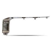 Load image into Gallery viewer, Moldura de def. L200 20-24 cromo sup. derecha