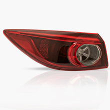 Load image into Gallery viewer, Calavera MZ 3 sedan 14-18 Led exterior izq.