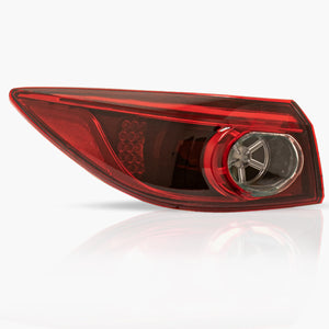 Calavera MZ 3 sedan 14-18 Led exterior izq.