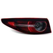 Load image into Gallery viewer, Calavera MZ 3 19-24 sedan Grand touring, Signature Led exterior izq.