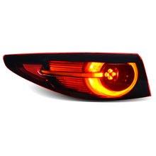 Load image into Gallery viewer, Calavera MZ 3 19-24 sedan Grand touring, Signature Led exterior izq.