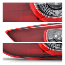 Load image into Gallery viewer, Calavera MZ 3 19-24 sedan  i sport Led interior izq.