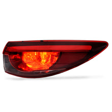 Load image into Gallery viewer, Calavera MZ 6 17-18 Led c/foco exterior der.