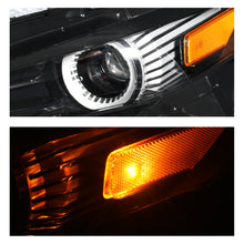 Load image into Gallery viewer, Faro MZ Cx30 20-25 c/led, c/balastras izq.
