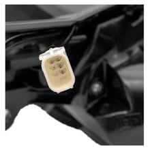 Load image into Gallery viewer, Calavera MZ Cx30 20-25 Led exterior izq.