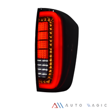 Load image into Gallery viewer, Calaveras NP300 Frontier 16-22 LED negras Performance