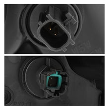 Load image into Gallery viewer, Faro Versa 15-19 electrico izq.