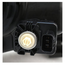 Cargar imagen en el visor de la galería, Faro Versa 15-19 electrico izq.
