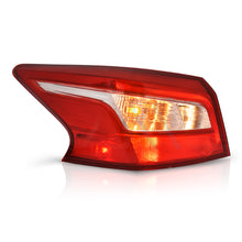 Load image into Gallery viewer, Calavera Sentra exterior 17-19 exterior izquierda