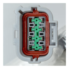Load image into Gallery viewer, Calaveras Frontier 05-15 LED negras Performance