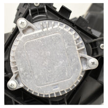 Load image into Gallery viewer, Faro Sentra 17-19 c/foco led c/balastra c/luz de dia c/motor der.