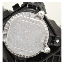 Load image into Gallery viewer, Faro Sentra 17-19 c/foco led c/balastra c/luz de dia c/motor izq.