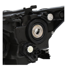 Cargar imagen en el visor de la galería, Faro X-trail 18-22 electrico c/luz de dia der.