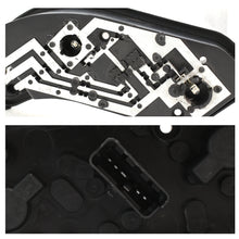 Cargar imagen en el visor de la galería, Porta focos Calavera Versa 12-19 izq.