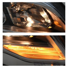 Cargar imagen en el visor de la galería, Faro Peugeot 301 18-22 der.