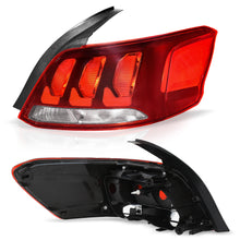 Cargar imagen en el visor de la galería, Calavera Peugeot 301 18-22 der.