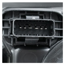 Load image into Gallery viewer, Faro Logan 23-24 / Stepwway 20-24 c/luz de dia Led izq.