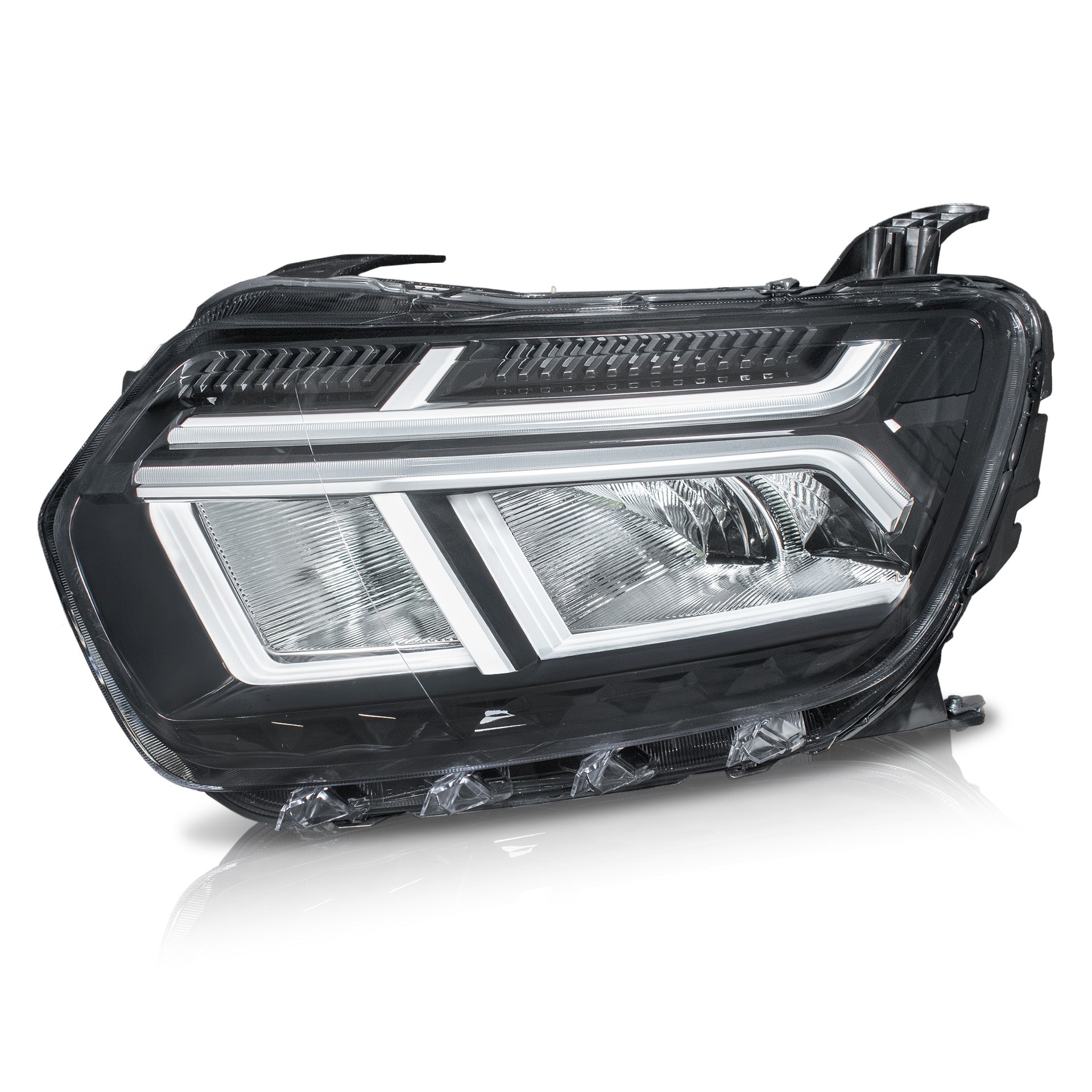 Faro Duster 25-26 c/luz de dia, c/foco Led filo cromo izq.