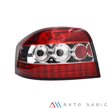 Load image into Gallery viewer, Calaveras Audi A3 04-08 LED rojas Performance