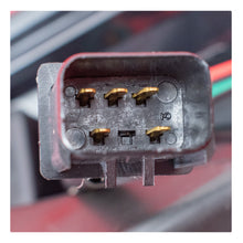 Load image into Gallery viewer, Calaveras Ram 02-06 LED rojas Performance