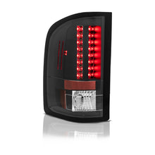 Load image into Gallery viewer, Calaveras Silverado 07-18 Led negras