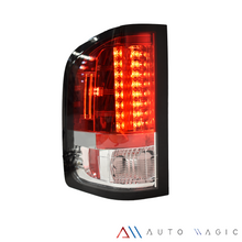 Load image into Gallery viewer, Calaveras Silverado 07-17 LED rojas performance
