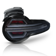 Load image into Gallery viewer, Calaveras MZ mx5 16-24 Led negras