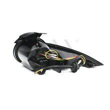 Load image into Gallery viewer, Calaveras MZ mx5 16-24 Led negras