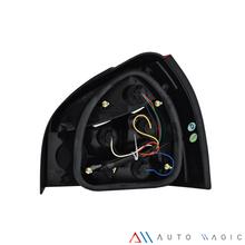 Load image into Gallery viewer, Calaveras Audi A3 96-02 LED rojas Performance
