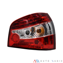 Load image into Gallery viewer, Calaveras Audi A3 96-02 LED rojas Performance