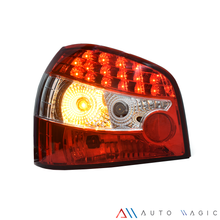 Load image into Gallery viewer, Calaveras Audi A3 96-02 LED rojas Performance