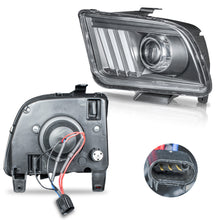 Cargar imagen en el visor de la galería, Faros Mustang 05-09 c/lupa y luz de dia Performance