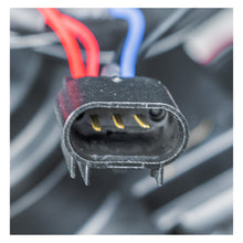 Cargar imagen en el visor de la galería, Faros Mustang 05-09 c/lupa y luz de dia Performance