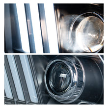 Cargar imagen en el visor de la galería, Faros Mustang 05-09 c/lupa y luz de dia Performance
