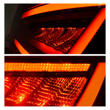Load image into Gallery viewer, Calavera Leon FR 17-20 Led exterior izq.