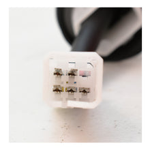 Load image into Gallery viewer, Calavera Swift 07-08 izq.