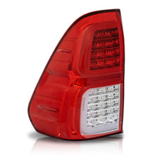 Load image into Gallery viewer, Calaveras Hilux 16-23 LED rojas Performance