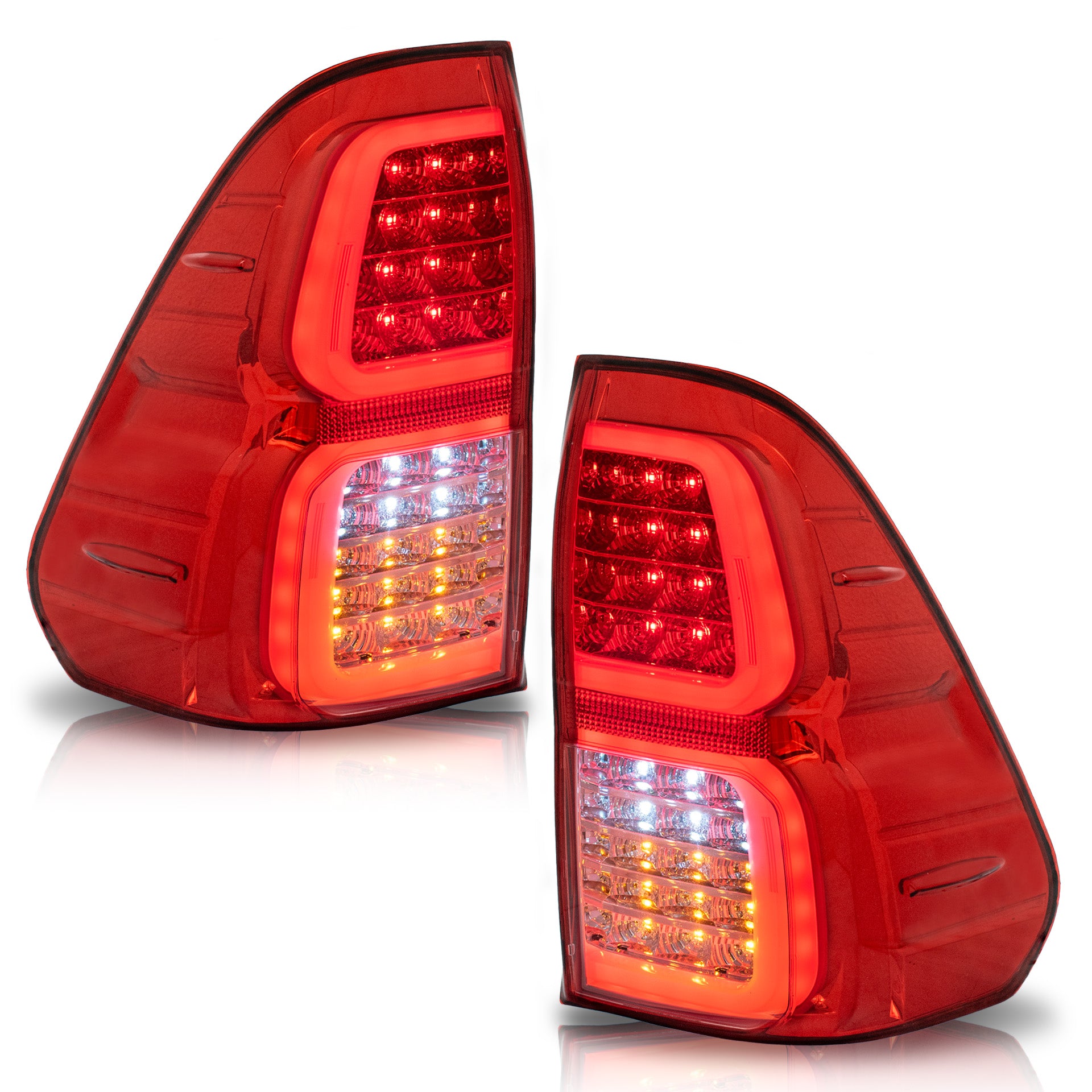 Calaveras Hilux 16-23 LED rojas Performance