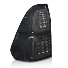 Load image into Gallery viewer, Calaveras Hilux 16-23 LED negras Performance