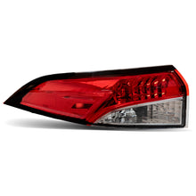 Cargar imagen en el visor de la galería, Calavera Corolla 20-24 exterior izq.