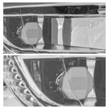 Load image into Gallery viewer, Faro niebla Corolla 03-04 c/foco der.