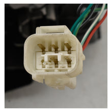 Load image into Gallery viewer, Calavera Hilux 21-24 Led c/arnes c/focos der.