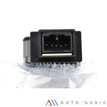 Load image into Gallery viewer, Kit faros de niebla Hilux 12-15 c/arnes, y switch focos 9006