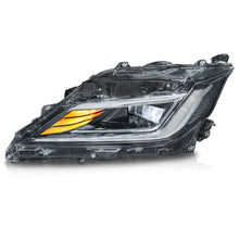 Cargar imagen en el visor de la galería, Faro Yaris 23-25 s/luz de dia full Led izq.