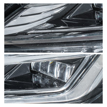 Cargar imagen en el visor de la galería, Faro Yaris 23-25 s/luz de dia full Led izq.