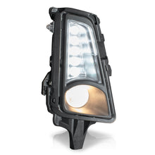 Load image into Gallery viewer, Faros de niebla Hiace 20-25 KIT c/luz de dia, c/arnes y switch univ.