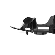 Load image into Gallery viewer, Soporte Guia Golf 7 15-17 defensa del. der.
