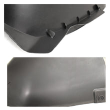 Load image into Gallery viewer, Tolva guardafango Bora 06-10 grande salp. del. der.