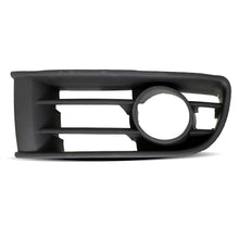 Cargar imagen en el visor de la galería, Rejilla Polo 03-07 p/faro niebla der.