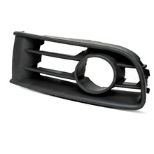 Cargar imagen en el visor de la galería, Rejilla Polo 03-07 p/faro niebla der.